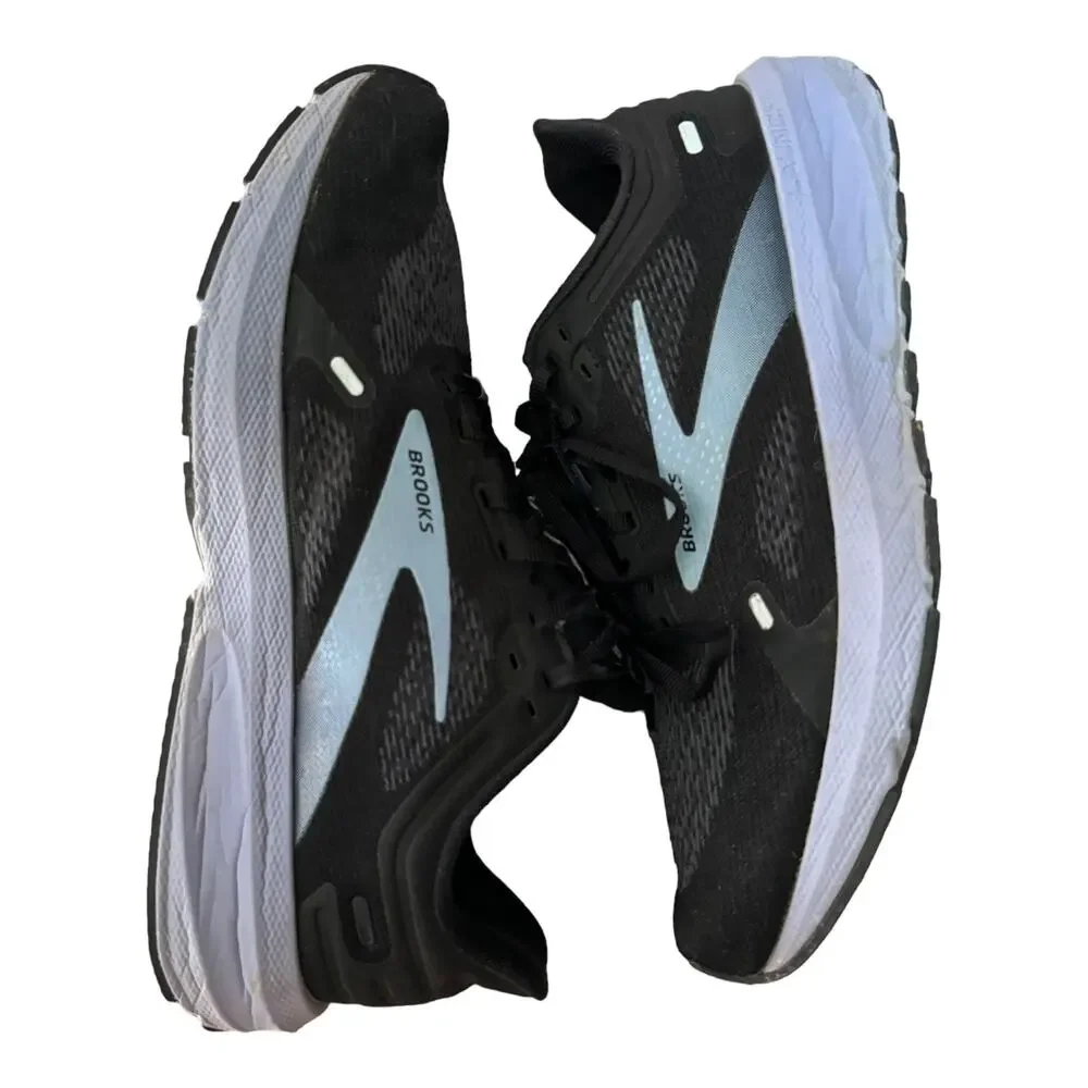 Brooks Women’s Launch 9 Neutral Running Shoe Size 10.5